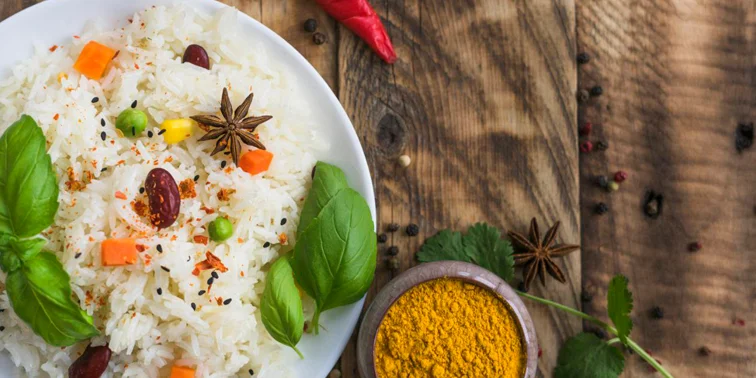 ترکیب ادویه‌های خانگی برای طعم بهتر برنج